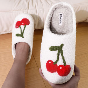 Pantuflas de Mujer al por Mayor de Alta Calidad con Suela de TPR, Forro de Peluche, Pantuflas Afelpadas para Mujer con Gran Popularidad - Product Image 2
