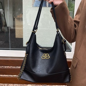 กระเป๋าโท้ทผู้หญิงเมอร์ลาดหนังสีน้ำตาล ปิดด้วยซิป ตกแต่งด้วยโซ่ ใช้ได้ทุกวัน - Product Image 4