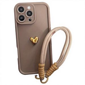 เคสโทรศัพท์ไอโฟน 17 พร้อมสายคล้อง ดีไซน์ลายรัก ชุบทอง ซิลิโคนเคลือบด้าน กันกระแทก แบบฝ้า - Product Image 1