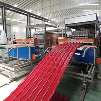 Machine de fabrication de tuiles espagnoles Ligne de production de tuiles émaillées PVC ASA Equipement d'usine de feuilles de plastique Machines de production de tuiles de toit en plastique
