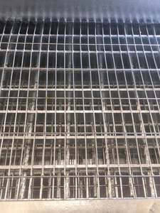 Gegalvaniseerd Lang Gat Metaal Gelast Gaas Voor Huisdier Vogelkooi - Product Image 2