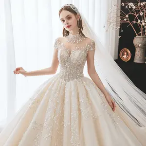 Красивое элегантное бальное платье для невесты свадебное платье с хвостом гипюровое кружевное свадебное платье