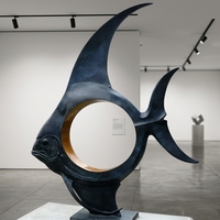 Statue de poisson Koi en bronze moulé à la cire perdue sur mesure - Sculpture aquatique sur mesure pour les intérieurs de luxe, les hôtels et les jardins, sculpture en bronze