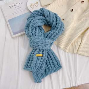 Nuova <span class=keywords><strong>Sciarpa</strong></span> Invernale da <span class=keywords><strong>Donna</strong></span> Lavorata a Maglia <span class=keywords><strong>in</strong></span> <span class=keywords><strong>Lana</strong></span> Calda, Scialle Spesso Morbido Fatto a Mano all'Uncinetto a Tinta Unita - Product Image 3