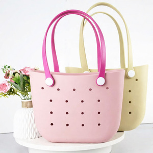 <span class=keywords><strong>2026</strong></span> 年新款 TikTok 热门商品 女式 EVA 穿孔沙滩手提包 都市简约风格 轻便耐用 可水洗 适合海滩礼品店 - Product Image 3