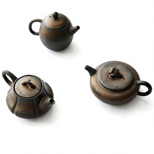 Théière en grès doré faite à la main de style japonais, 200 ml, bouilloire simple en céramique rétro pour la préparation du thé - Product Image 4