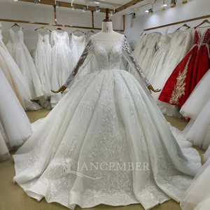 Robe de mariée de luxe moderne style princesse, manches longues, appliques perlées, longueur ras du sol, robe de bal, traîne chapelle, modèle Lsbh31 - Product Image 2