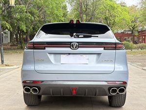 ขายส่งรถยนต์มือสอง Changan UNI-K 2.0T Premium <span class=keywords><strong>Auto</strong></span> SUV ปี 2021 ภายในกว้างขวาง คุ้มค่า เหมาะสำหรับธุรกิจส่งออก SUV สำหรับครอบครัวข้ามพรมแดน - Product Image 3