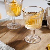 Ensemble de carafe et verres à pied en verre côtelé de luxe 7 pièces avec bordure dorée peinte à la main