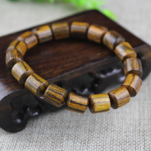 Pulsera de Madera de Sándalo con Diseño de Piel de Tigre, Cuentas Cilíndricas de 10x12mm, Joyería Unisex para Uso Diario - Product Image 3