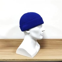 Bonnet de pêcheur court chaud d'hiver brodé avec logo personnalisé tricoté en tricot côtelé avec impression bouffante pour les voyages d'affaires à la plage