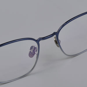 Prêt stock <span class=keywords><strong>2023</strong></span> nouvelle mode <span class=keywords><strong>Beta</strong></span> pur titane cadre optique dernières montures de lunettes en métal de haute qualité pour hommes femmes - Product Image 5
