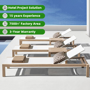 Chaise longue en teck d'extérieur avec <span class=keywords><strong>tissu</strong></span> résistant aux UV <span class=keywords><strong>pour</strong></span> piscine, plage et hôtel - Product Image 1