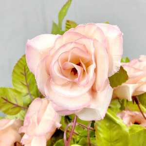 Guirlandes de roses artificielles vertes orchidée, 17 pièces, fleurs en soie plastique multicolores pour arche de mariage, décoration intérieure, enroulement de plafond et de tuyaux - Product Image 4