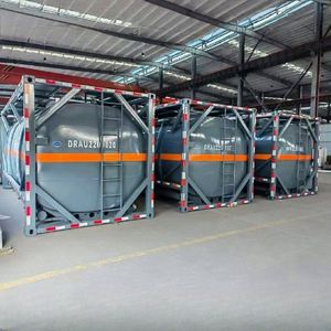 Camion-citerne en plastique doublé de 20 pieds, camion-citerne chimique à vendre - Product Image 1
