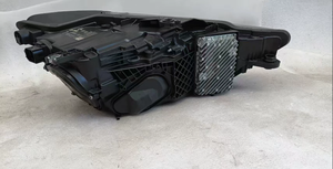OEM 4K8941085F / 4K8941086F Original Gebraucht 12V LED Auto Matrix-Scheinwerfer für 2018-2024 Audi <span class=keywords><strong>A7</strong></span> S7 RS6 RS7 <span class=keywords><strong>C8</strong></span> - Product Image 4