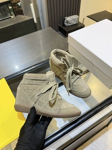 Baskets montantes décontractées pour femme en daim à talon compensé dissimulé, perforées, à lacets, style rétro et plateforme, pour le quotidien - Product Image 3