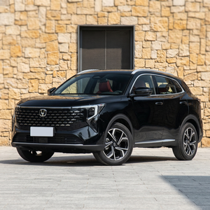 Nuevo Changan CS55 Plus Edición Gasolina: Vehículo SUV Económico de Gasolina con Volante a la Izquierda (LHD) - Depósito para Exportación de Vehículos Changan - Product Image 1