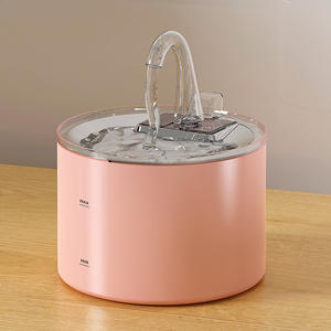 Fontaine à eau automatique pour animaux de compagnie PetSafe, ronde, rose, 1940 g, réutilisable pour chiens et chats, détachable - Product Image 1