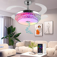 Ventilateurs de plafond en cristal avec lumières RGB, contrôle par télécommande/application, montage encastré, 3 CCT, lumières blanches à intensité variable + lecteur de musique, 6 vitesses, 42 pouces
