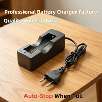 Chargeur de batterie universel 18650, station de charge rapide intelligente à fente unique pour lampe torche tactique, outils électriques, prise EU US