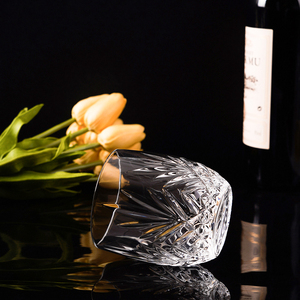 Verres <span class=keywords><strong>à</strong></span> whisky lourds en cristal sans plomb gravé au laser, avec <span class=keywords><strong>bec</strong></span> en diamant, pour spiritueux, vodka et gin, 300 ml - Product Image 4