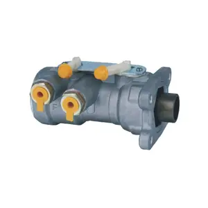 High Quality Truck Transmission Brake Master Cylinder Used For ISUZU 100P Truck