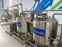 Ligne de production de yaourt entièrement automatique de 200 L, machine de transformation du lait à petite échelle pour la fabrication de yaourt