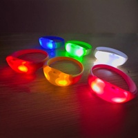 Bracelets lumineux LED personnalisés avec logo, activés par le son, pour les fêtes, les concerts, les sports