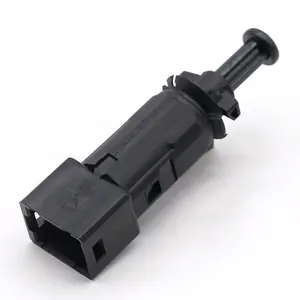 Offre Spéciale MASTER II/TRAFIC/DACIA LOGAN 7700414986 pièces de véhicule interrupteur de feu d'arrêt électrique pour <span class=keywords><strong>RENAULT</strong></span> - Product Image 1