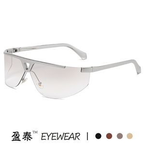 Lunettes de soleil incurvées intégrées Y2K, monture en métal, verres en PC, protection UV400, lunettes de sport, couleur argent - Product Image 2