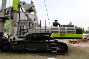 Plate-forme hydraulique polyvalente d'occasion ZR360 adaptée aux murs <span class=keywords><strong>de</strong></span> soutènement et à la stabilisation des pentes - Product Image 3