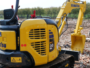 Mini-excavatrice de 3 tonnes pour l'entretien municipal, les petites infrastructures, l'économie d'énergie, machine de construction durable - Product Image 2