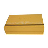 Coffret cadeau personnalisé en papier gaufré écologique avec finition mate et impression sérigraphique dorée, couvercle supérieur et inférieur, fabrication artisanale