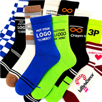 Chaussettes de course personnalisées de haute qualité avec logo d'usine, chaussettes de sport de basketball haute performance pour hommes et femmes