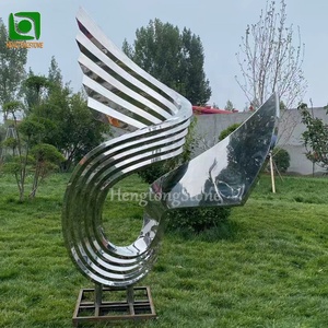 <span class=keywords><strong>2025</strong></span> thiết kế mới ngoài trời 304 thép không gỉ tay điêu khắc với gương đánh bóng kim loại trừu tượng tượng - Product Image 3