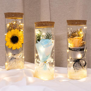 Venta al por mayor botella de deseos jabón flor rosa para regalo del Día de la mujer regalo de vacaciones con luz LED regalo del Día de San Valentín - Product Image 5