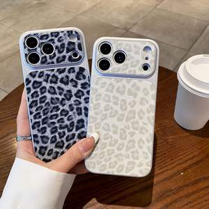 Coque de téléphone à imprimé léopard scintillant pour iPhone 17 Pro Max, étui créatif et tendance antichoc à couverture intégrale pour iPhone 16/15 - Product Image 2