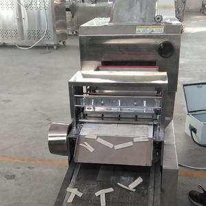 Multifunzione cubetto di pasta automatica Snack <span class=keywords><strong>Grissini</strong></span> piccola frittura Chinchin Make industriale Mini Cutter macchina per tagliare il mento - Product Image 4