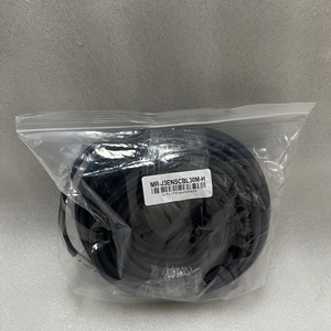 สายเคเบิลอุปกรณ์แปลงสัญญาณมิตซูบิชิ รุ่น MR-J3ENSCBL30M-H - Product Image 1