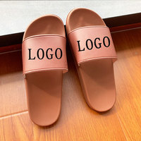Sandales d'été pour hommes, style claquettes de sport à bout bleu, imprimé tendance, semelle intérieure légère en PVC, claquettes de douche, sandales d'extérieur résistantes à l'usure