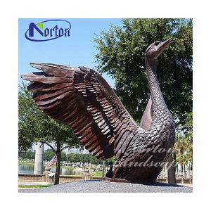 Decorazione del giardino esterno personalizzato in ottone fusione di metallo animale scultura in bronzo statua di cigni in vendita - Product Image 4
