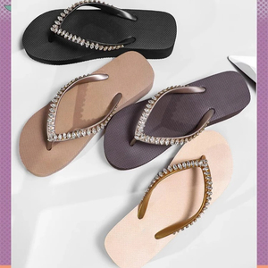 Của phụ nữ 4cm nêm Rhinestone <span class=keywords><strong>Flip</strong></span> <span class=keywords><strong>Flops</strong></span> mùa hè mới ngoài trời không trượt bãi biển thong Dép mở Chiều cao Tăng ánh sáng <span class=keywords><strong>PE</strong></span> EVA PVC - Product Image 2