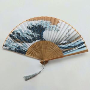 Abanico Plegable de Bambú con Diseño de Olas Estilo Japonés, Impresión Personalizada y Técnica de Tallado, para Bodas - Product Image 5