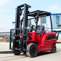Carrello Elevatore Elettrico ad Alto Risparmio Energetico da 3 Tonnellate con Caricatore Laterale, Batteria ad Alta Autonomia e Caricabatterie Incluso