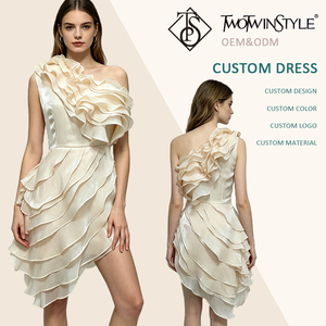 Elegante Abito Mini Monospalla Color Albicocca con Volant e Orlo Irregolare per Donna, Ideale per Compleanni, Servizi Fotografici e Feste Serale - Vendita all'Ingrosso - Product Image 1