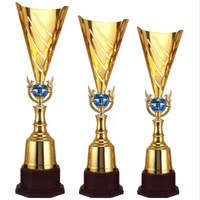Nouveau design Ligue des Champions grande oreille trophée compétition sportive trophée de basket-ball de football trophée en métal personnalisé
