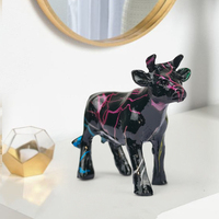 Figurines de taureau colorées en polyrésine, faites à la main, réalistes, statues de luxe personnalisées, décoration minimaliste européenne pour la maison, cadeau