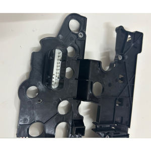 Placa Conductora de la Carcasa de la Válvula de Transmisión Automática 6F35 de Alta Calidad CV6P7G391AG para Ford Escape, Mazda Tribute, Mercury - Product Image 4