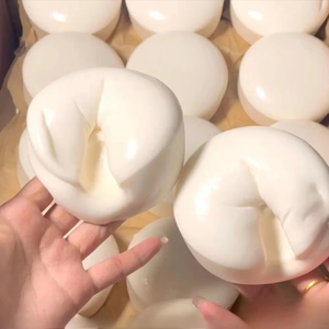 Jouet à presser Taba Squishy en forme de gâteau au yaourt et de pain, doux, anti-stress, à remontée lente, jouet sensoriel pour enfants et adultes, cadeaux relaxants - Product Image 4